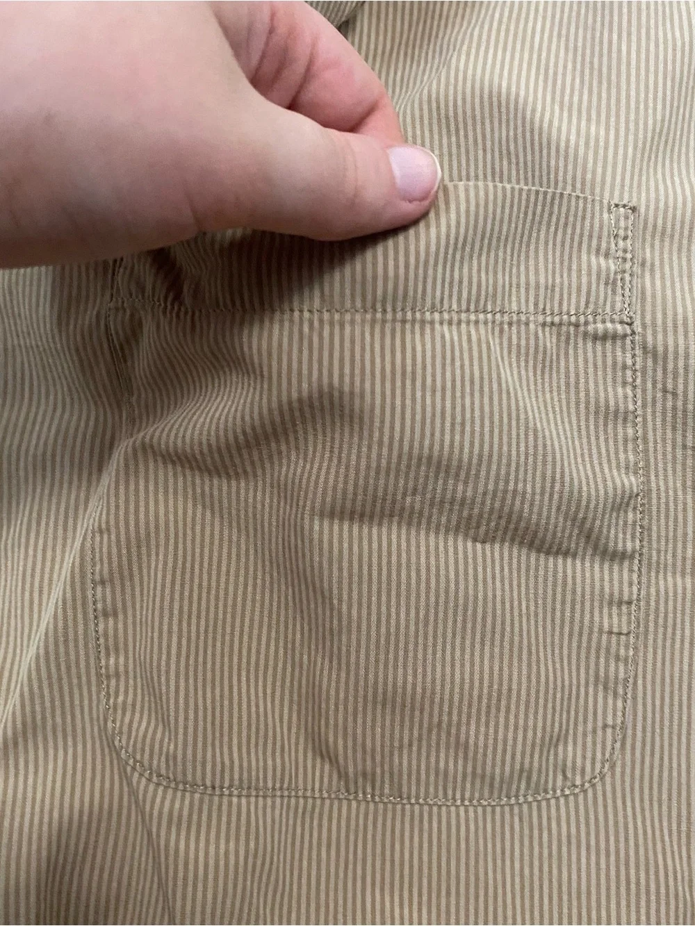 Banana Republic Men's Short-Sleeve Button-Down in Khaki